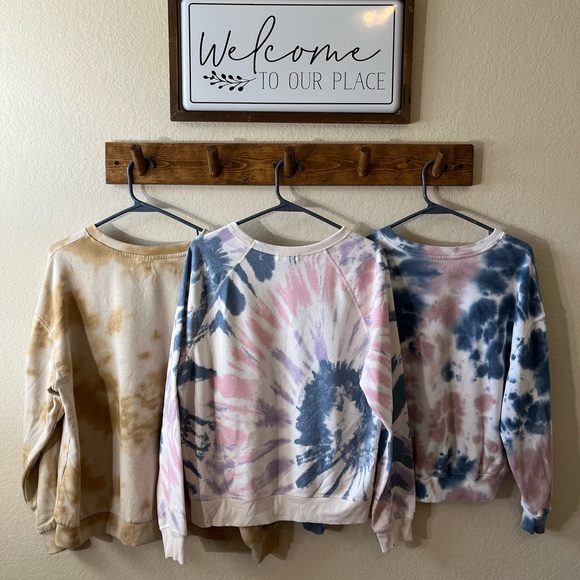 3 Pack Blue, Pink and Yellow Tie Dye Girl Sweaters - Picture 2 of 5